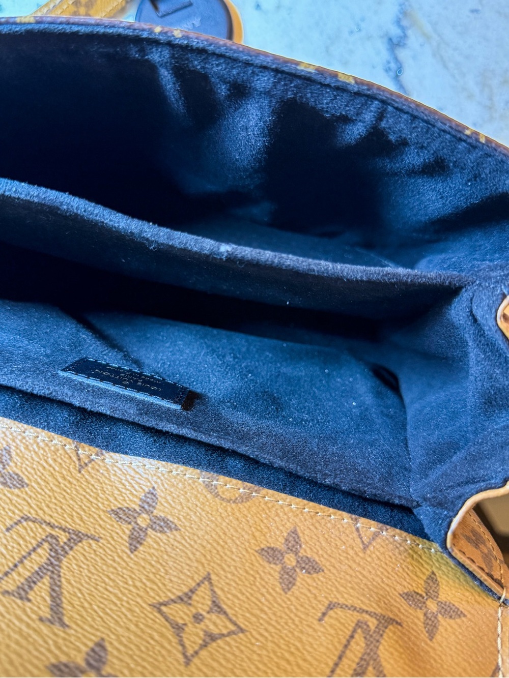 Louis Vuitton Reverse Pochette Metis - Picture 14 of 15